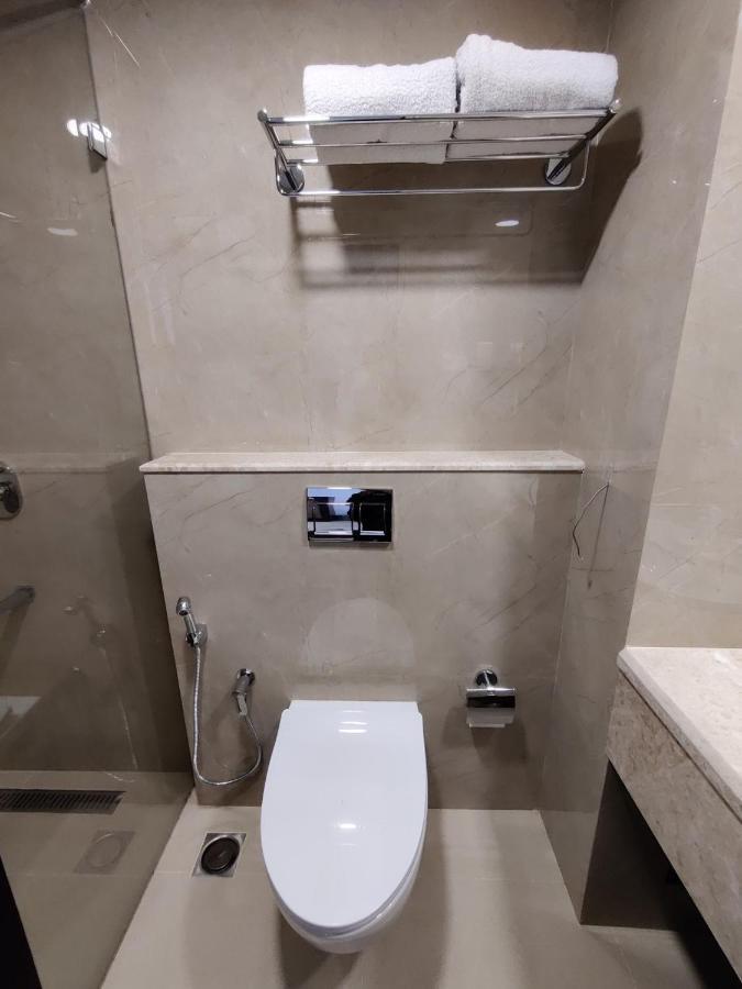 Issacs Residency Hotel Munnar Bagian luar foto