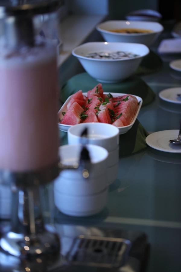 Issacs Residency Hotel Munnar Bagian luar foto